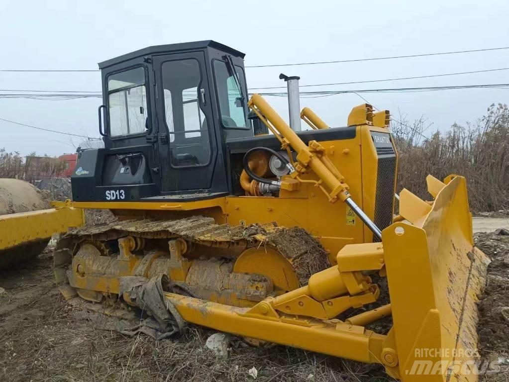 Shantui SD13 Buldozer sobre oruga