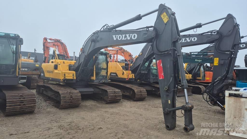 Volvo EC210BLC Excavadoras sobre orugas