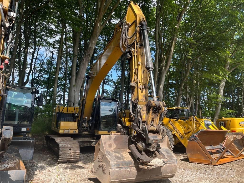 CAT 323 Excavadoras sobre orugas