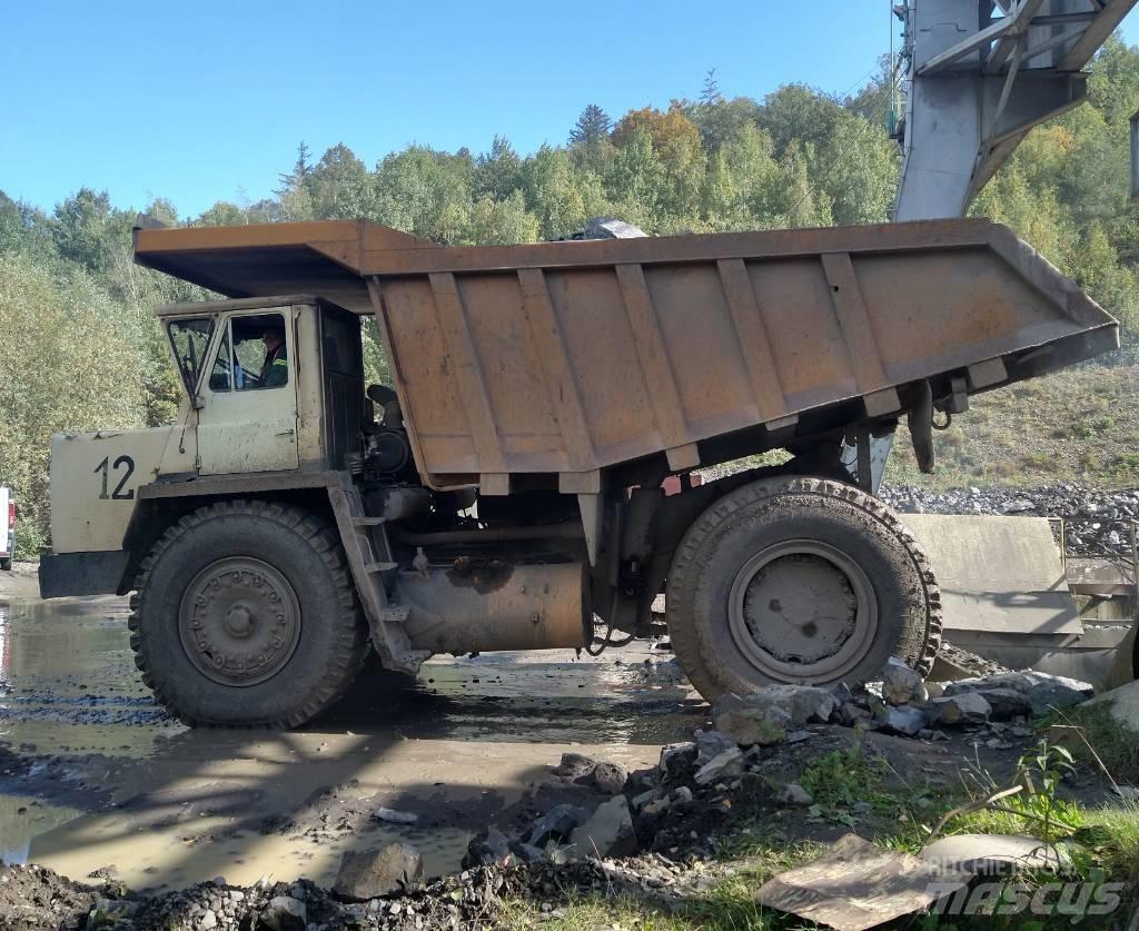 Belaz 75485 Camiones de volteo rigidos