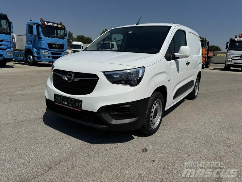 Opel COMBO Caja abierta/laterales abatibles