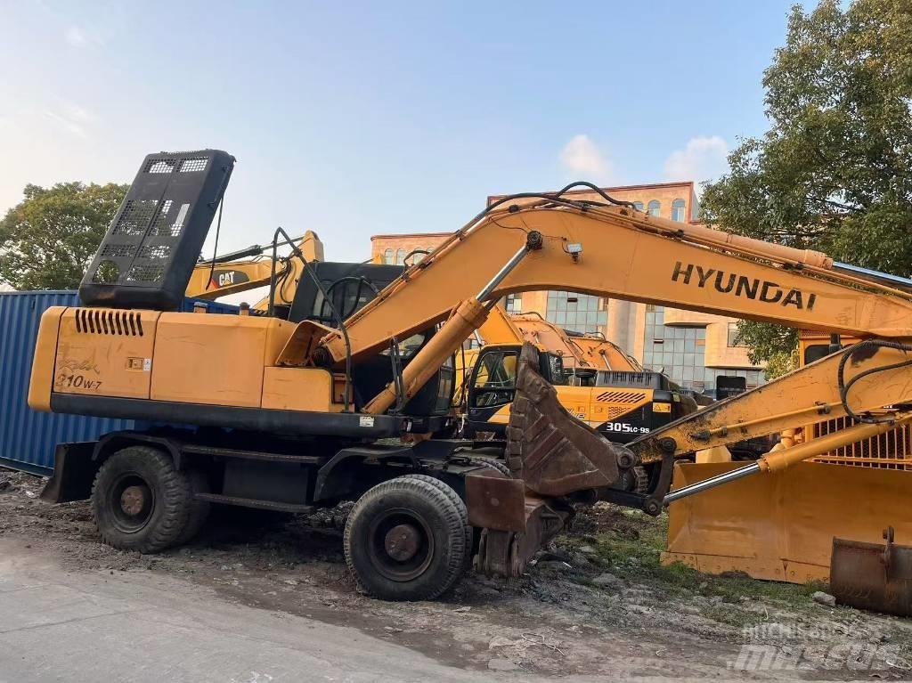 Hyundai R210W-7 Excavadoras de ruedas