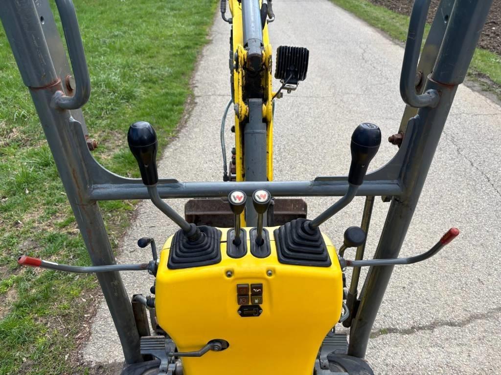 Wacker Neuson 803 Miniexcavadoras