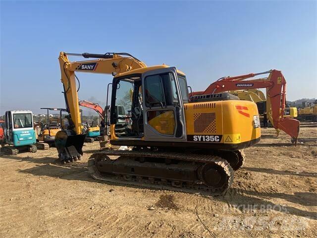 Sany SY135C Excavadoras de ruedas