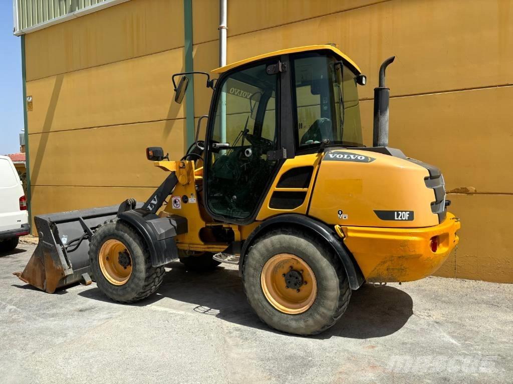 Volvo L 25 F Cargadoras sobre ruedas