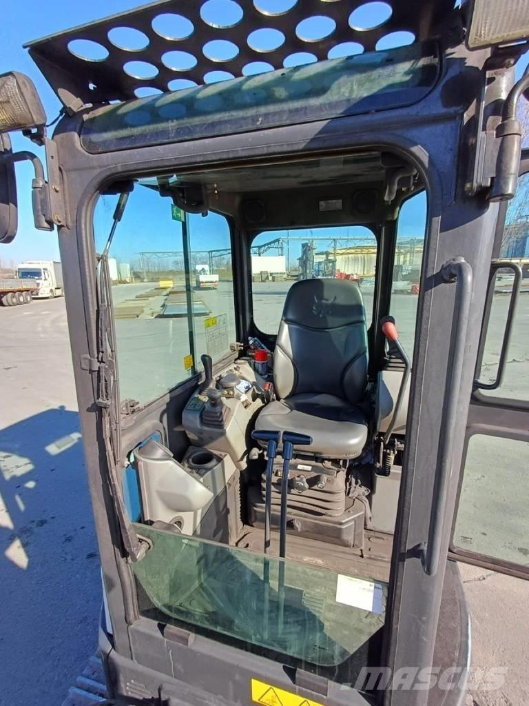 Bobcat E26 Miniexcavadoras