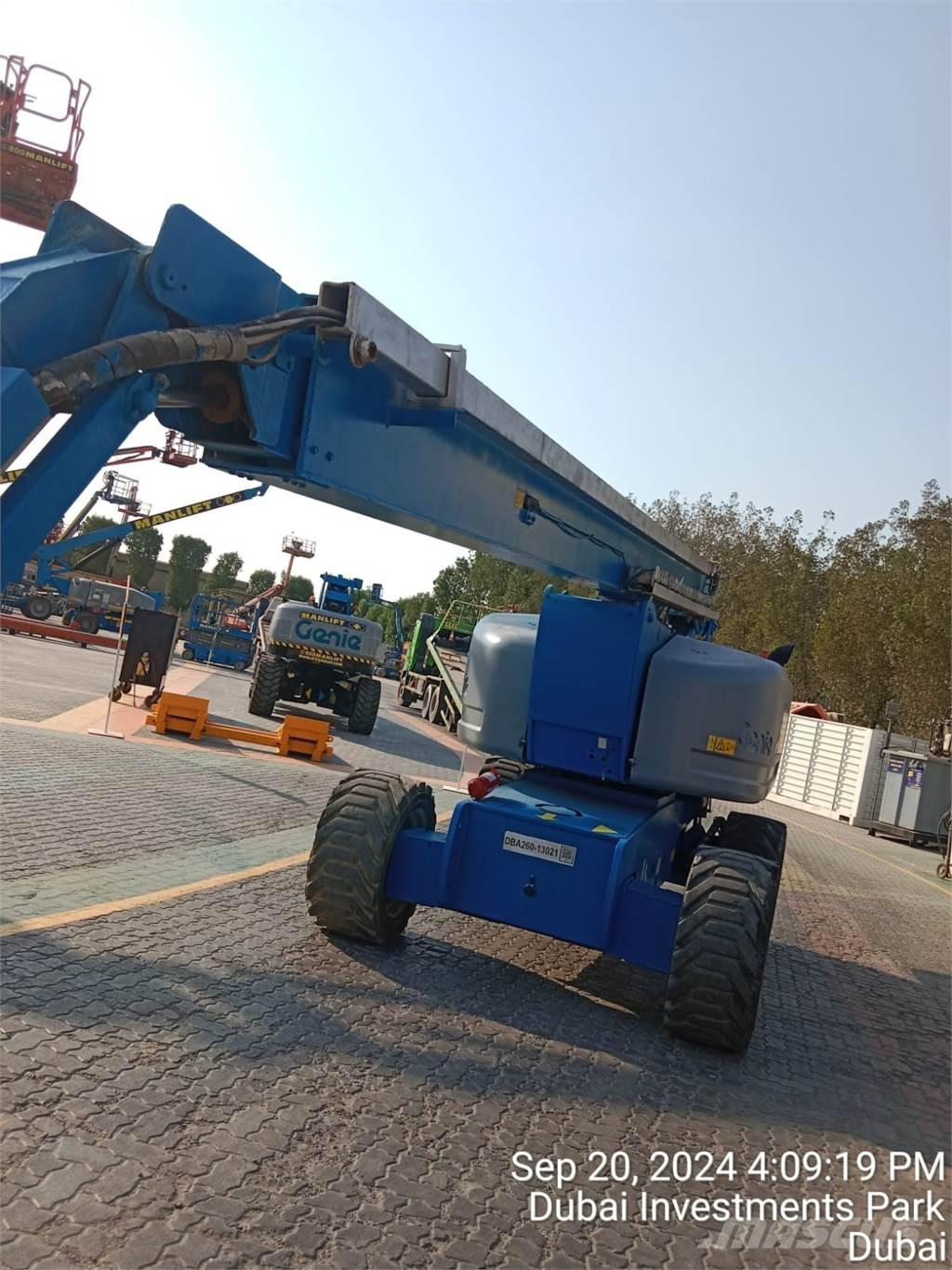 Genie Z80/60RT Plataformas con brazo de elevación manual