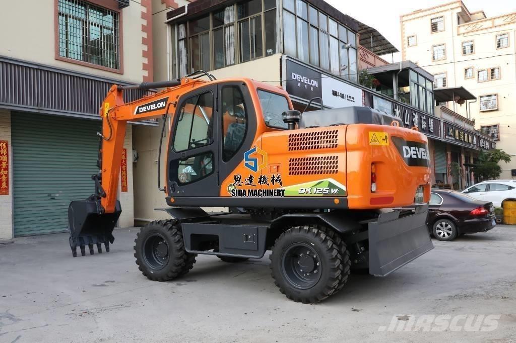 Develon DX125W Excavadoras de ruedas