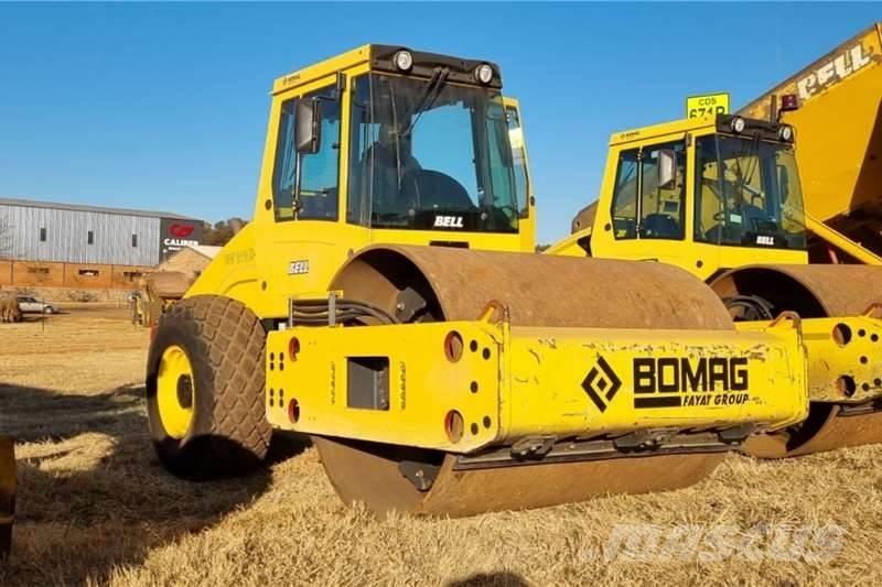 Bomag BW212D-40 Rodillos combinados