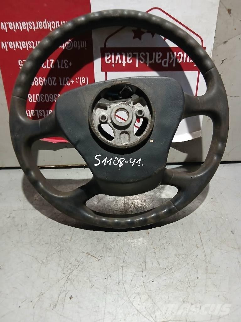 Scania R 440   1487519 Cabinas