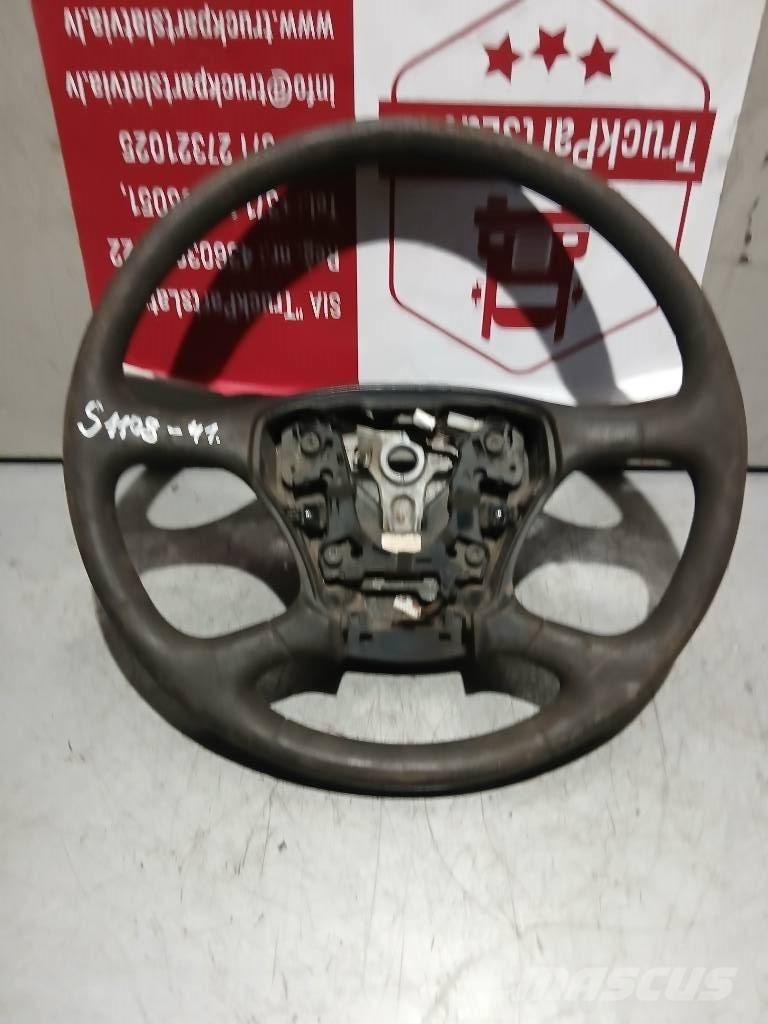 Scania R 440   1487519 Cabinas