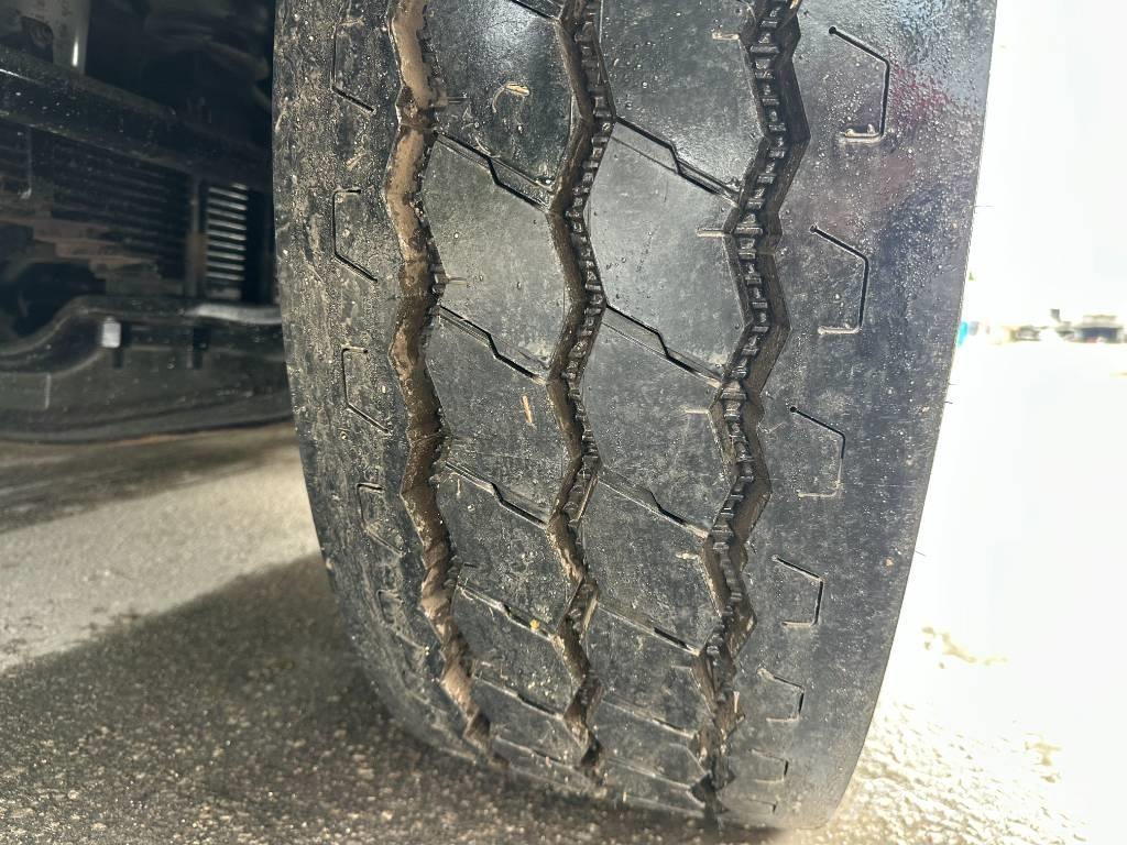 Mack MRU 613 Camiones de basura