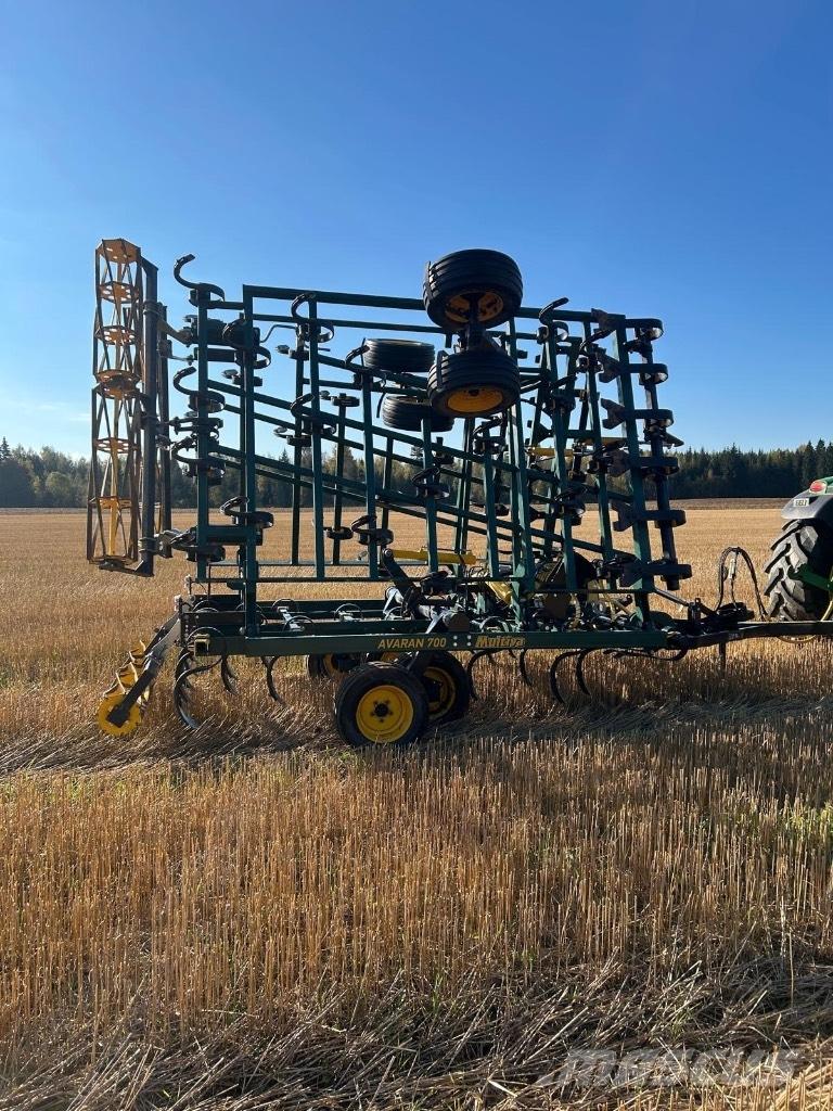 Multiva Avaran 700 Gradas