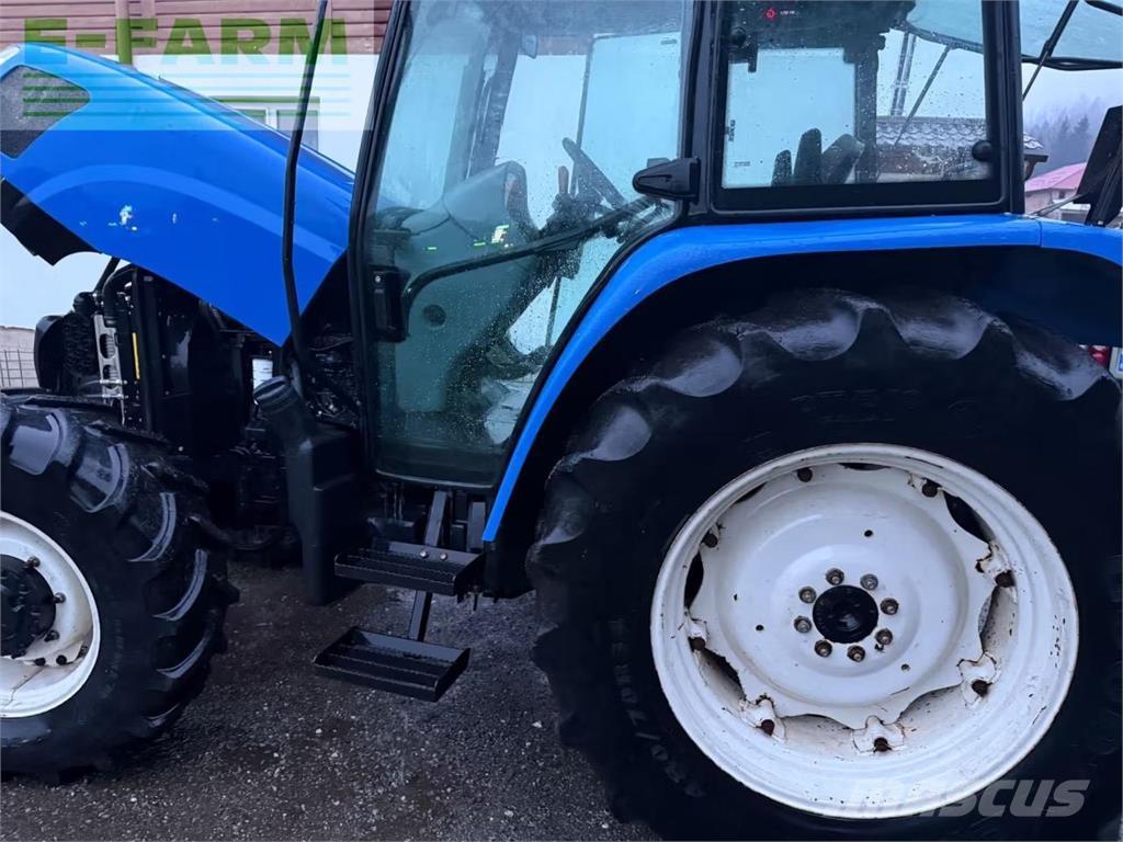 New Holland T5060 Tractores