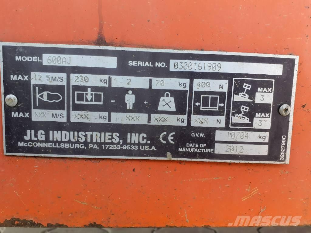 JLG 600AJ Plataformas con brazo de elevación manual