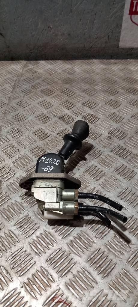 MAN TGA  81523156171 Cabinas