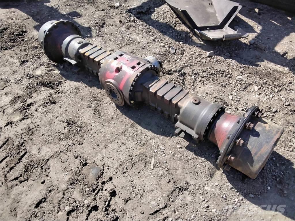 Valmet 901.3 Transmisiones