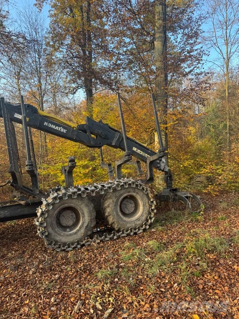 Komatsu 875 Transportadoras