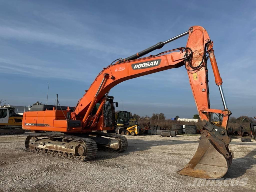Doosan DX 340 LC Excavadoras sobre orugas