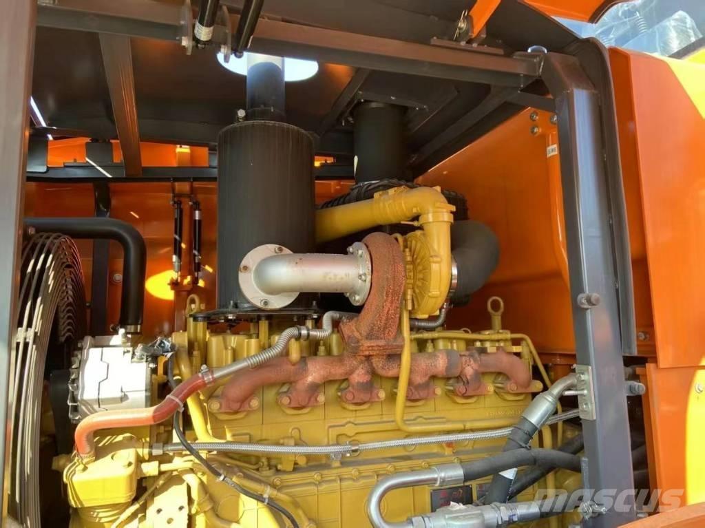 Develon SD 320 Cargadoras sobre ruedas