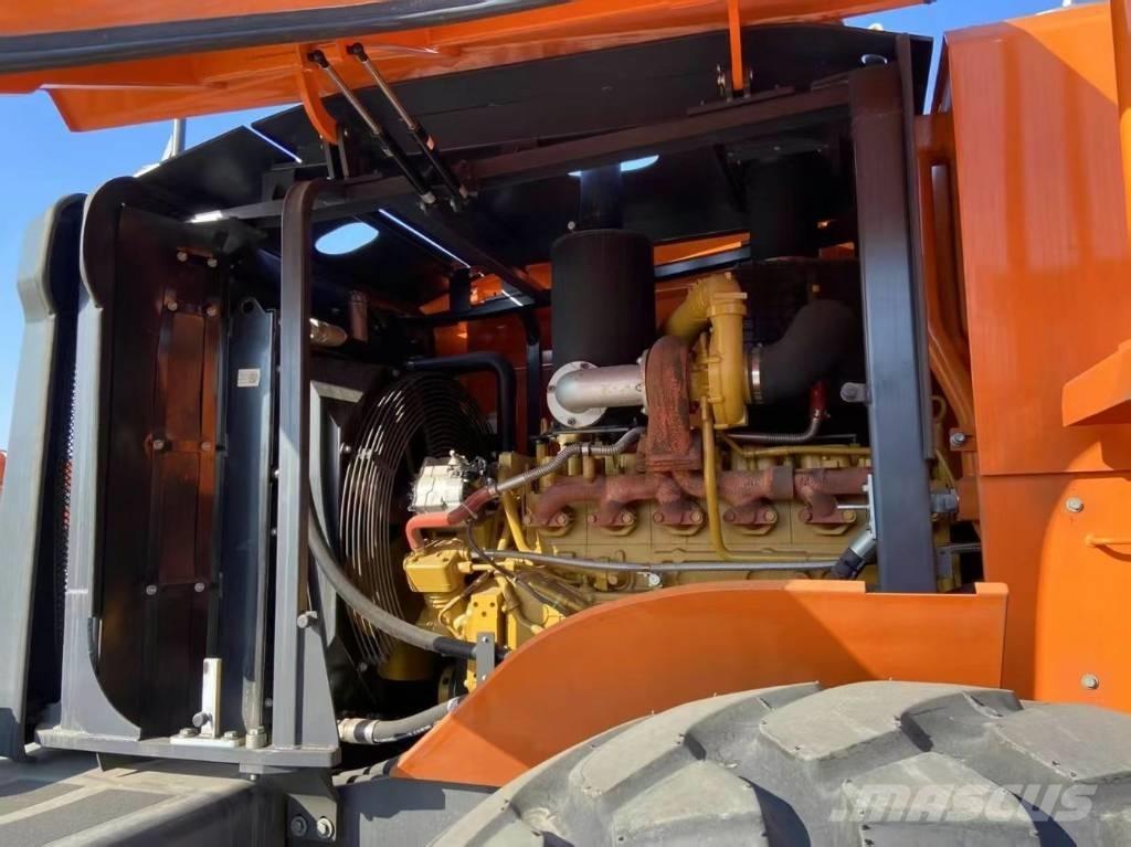 Develon SD 320 Cargadoras sobre ruedas