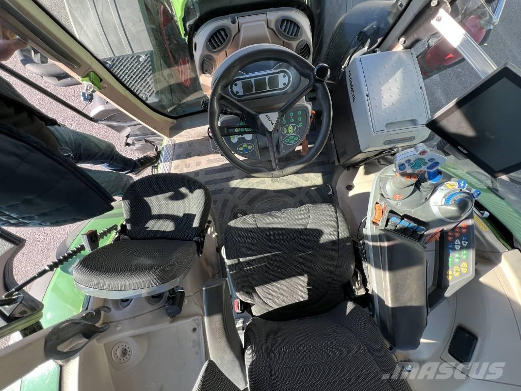 Fendt 828 Vario Tractores