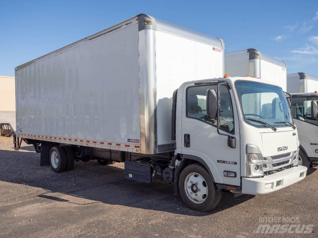 Isuzu NRR Camiones con caja de remolque