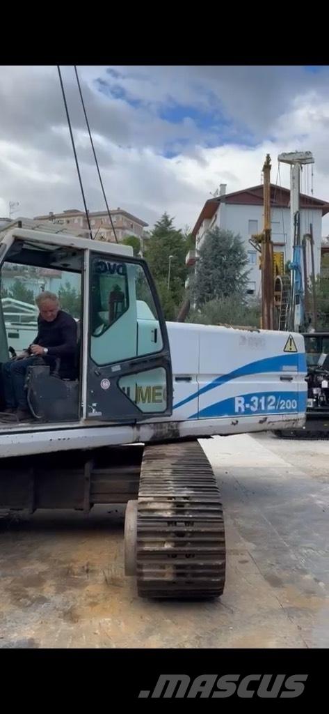  Soil mec R  312/200 Perforadora de superficie