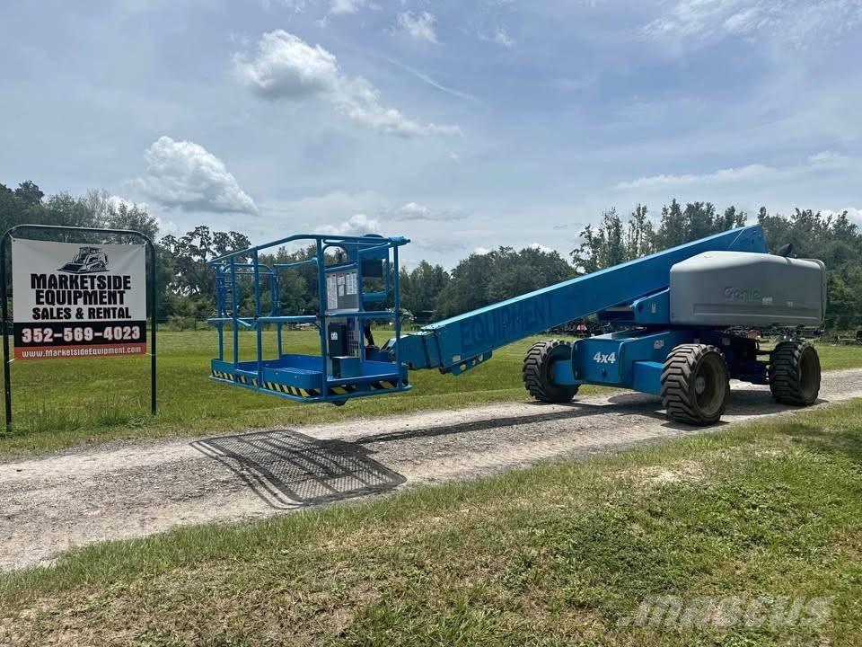 Genie S 60 Plataformas con brazo de elevación telescópico
