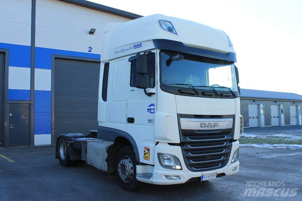 DAF XF 440 Camiones tractor