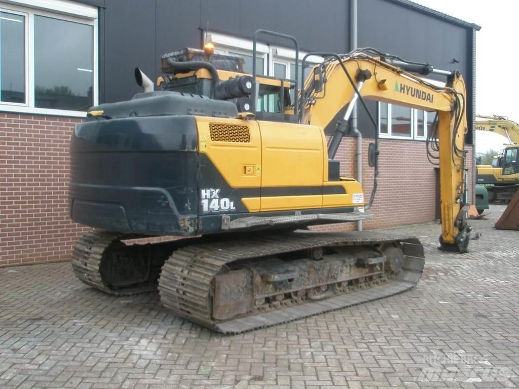 Hyundai HX140 Excavadoras sobre orugas