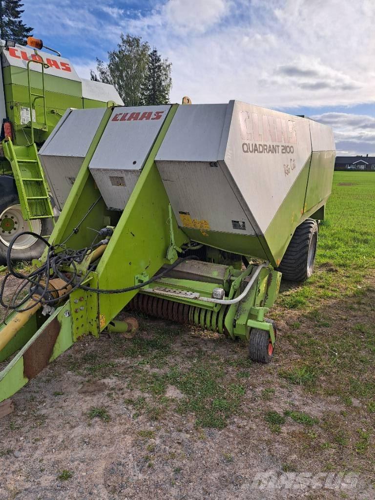 CLAAS 2100RC Empacadoras cuadradas