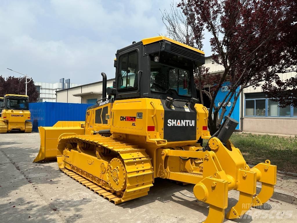 Shantui SD16 Buldozer sobre oruga