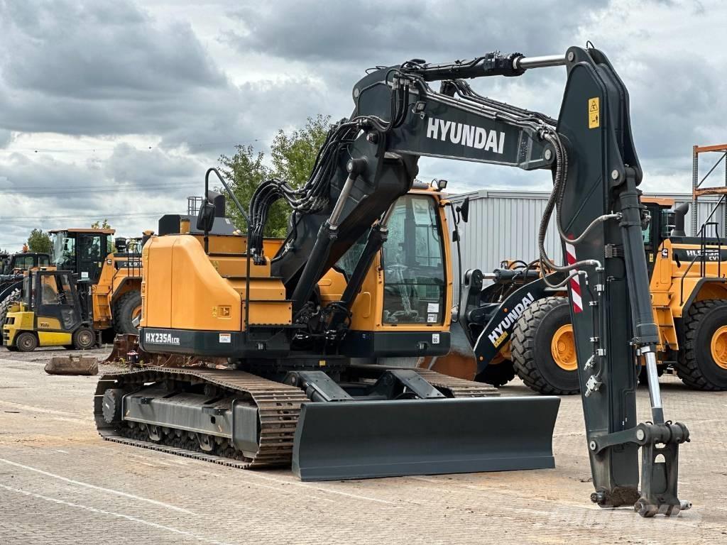 Hyundai HX 235 ALCR Excavadoras sobre orugas