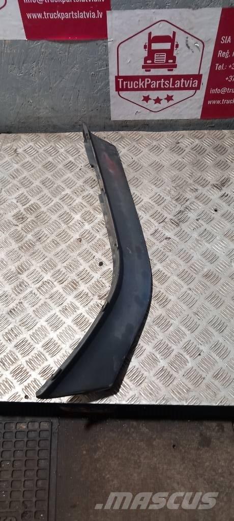 Scania 94 D.   1429394 Cabinas