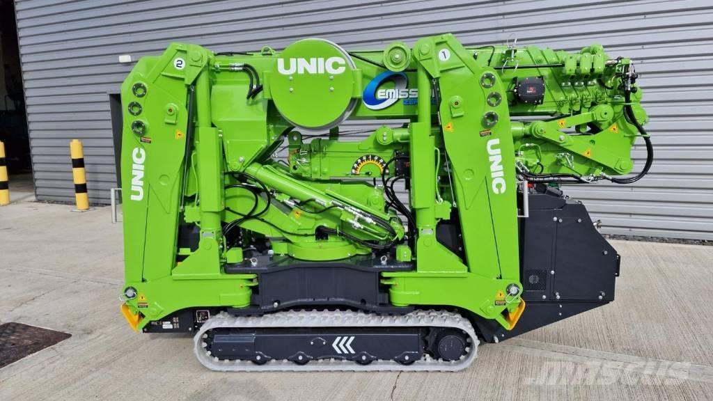 Unic UM445 Minigrúas