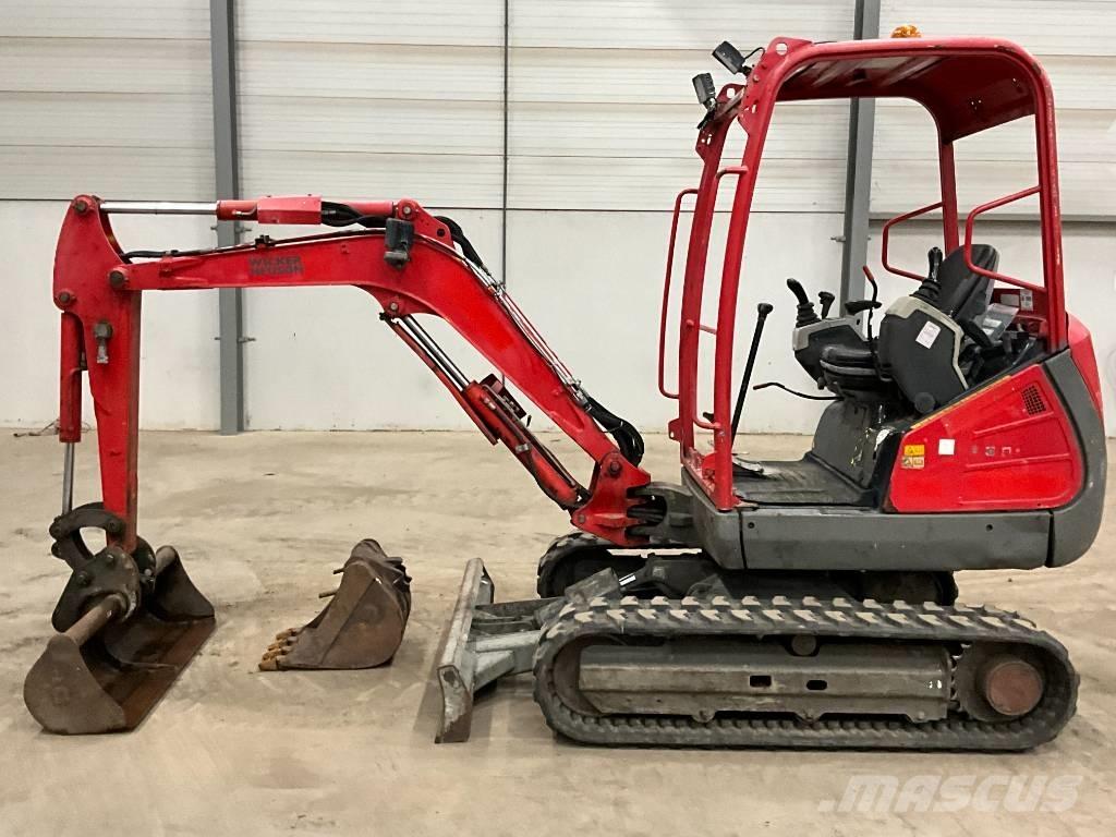 Neuson ET 24 Miniexcavadoras