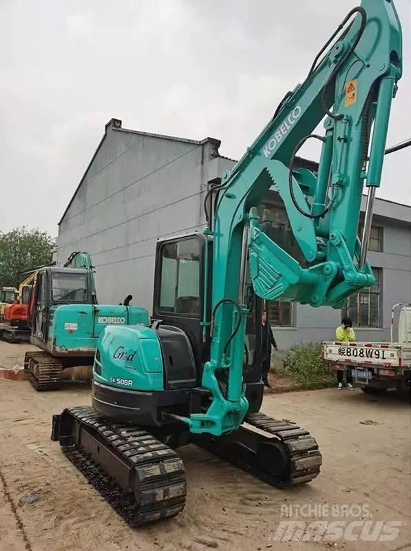 Kobelco SK50SR Excavadoras sobre orugas