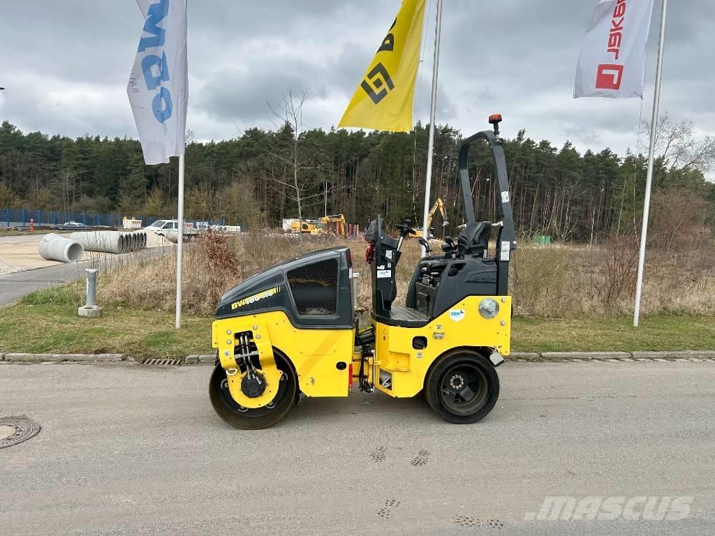 Bomag BW 100 AC-5 Rodillos de doble tambor