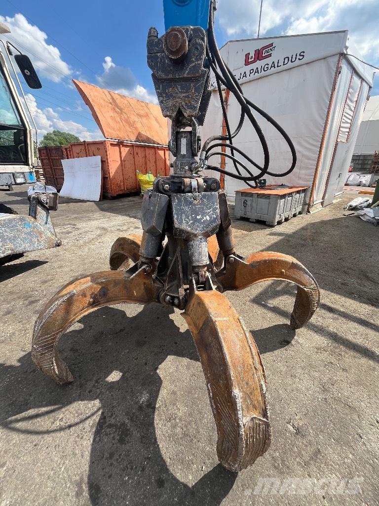 Fuchs MHL 320 Manejadores de residuos industriales