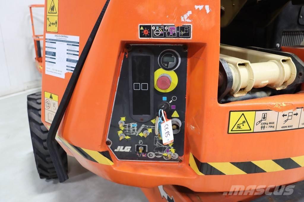 JLG H340AJ Plataformas con brazo de elevación manual