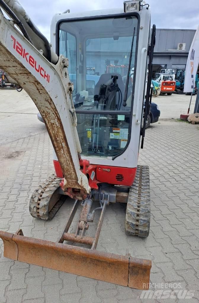 Takeuchi TB 216 Miniexcavadoras