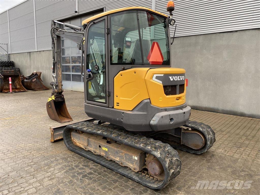 Volvo ECR50 Excavadoras de ruedas