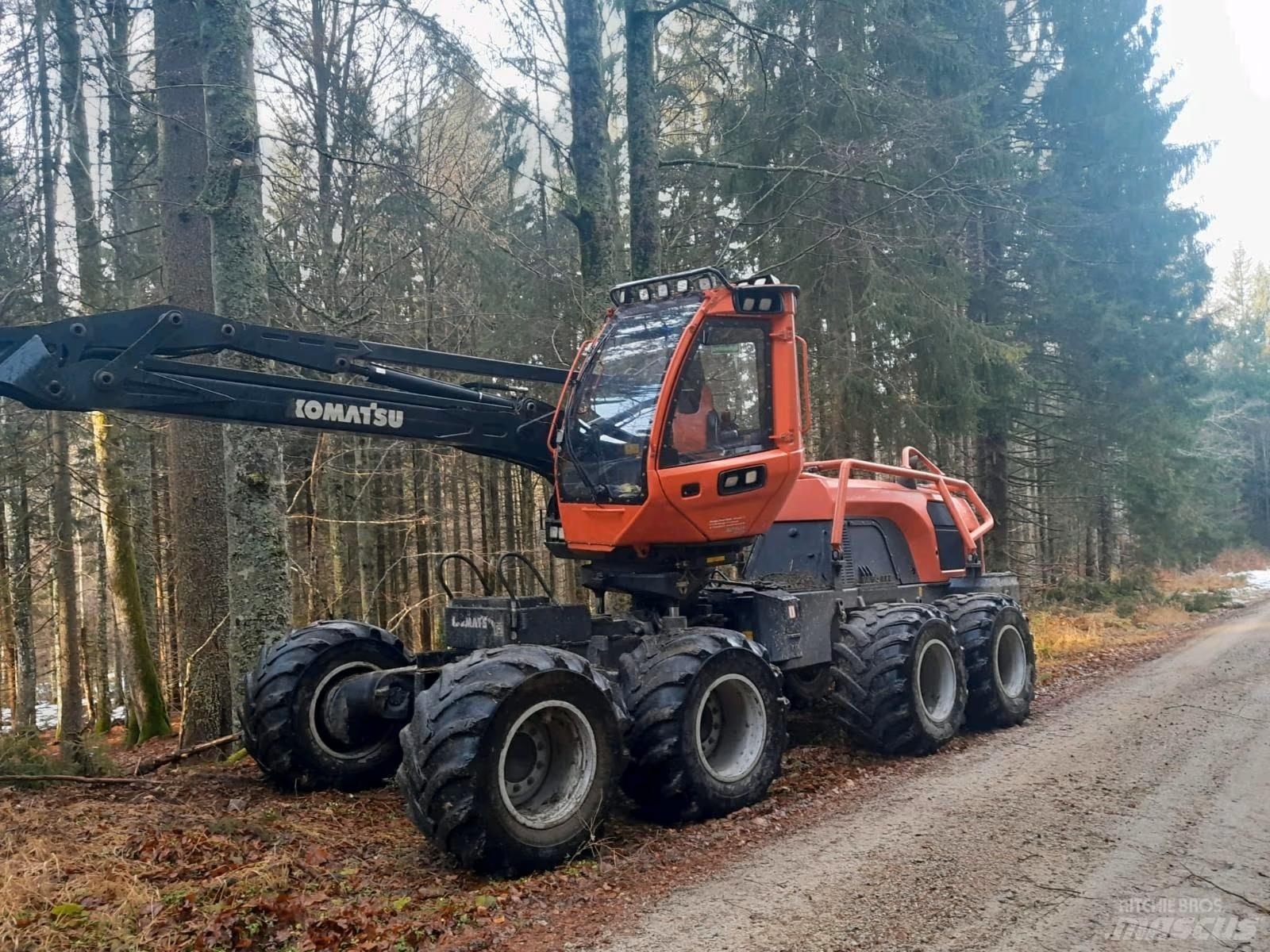 Komatsu 931 XC Cosechadoras