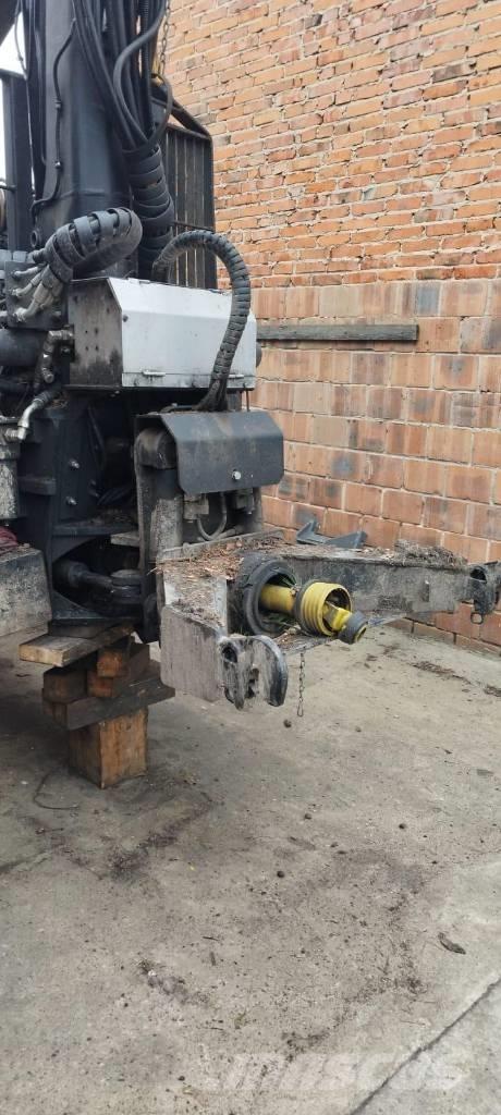 Kronos 140 Remolques forestales