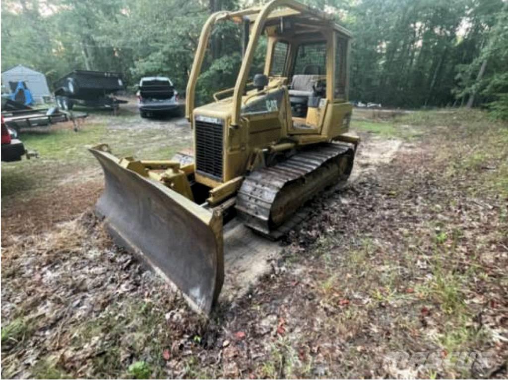 CAT D 5 G Buldozer sobre oruga