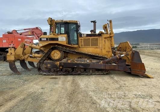 CAT D8R II Buldozer sobre oruga