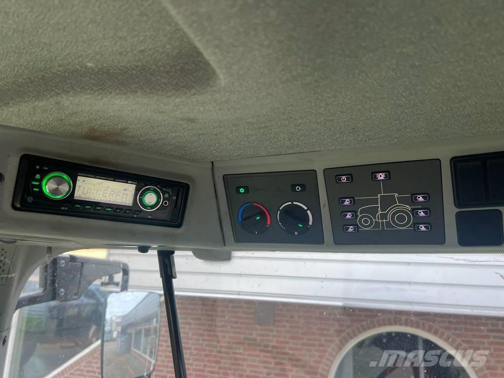 CLAAS Arion 610 CIS Tractores