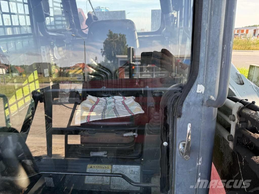 Takeuchi TL 250 Cargadoras sobre orugas