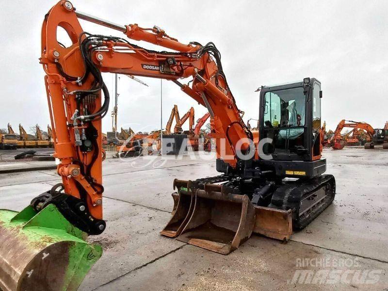 Doosan DX85R Excavadoras sobre orugas